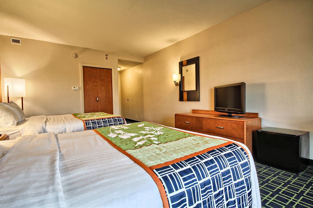 Fairfield Inn & Suites Lock Haven Exterior foto